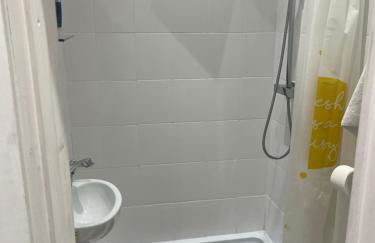 Tranquil Thamesmead Treasure - London - Foto 2