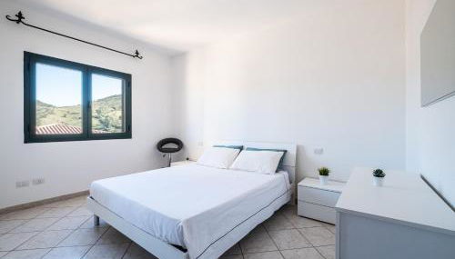 [SEA 10MIN] Modern house with pool in the hills - Foto 3