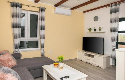 Amazing Home In Primosten - Foto 3