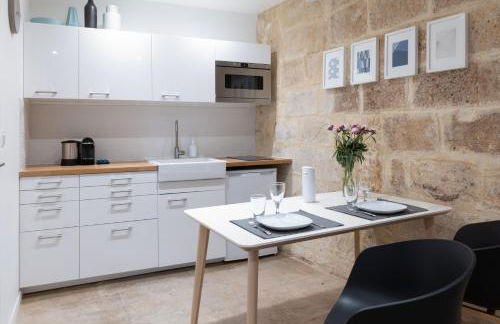 Design & Cosy - Centre historique Ecusson - Foto 11