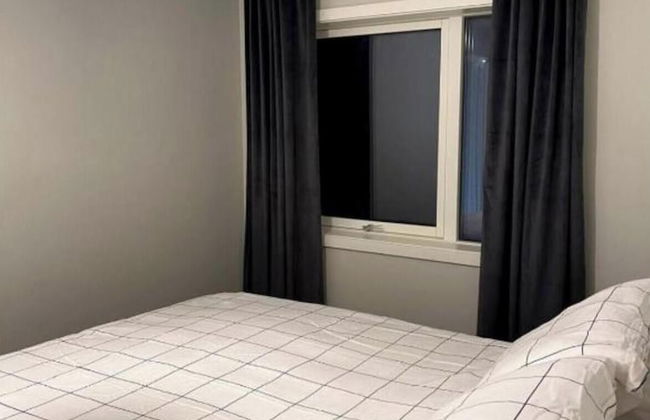 NEW Duplex Apartment Near the City With Free Private Parking - Foto 4