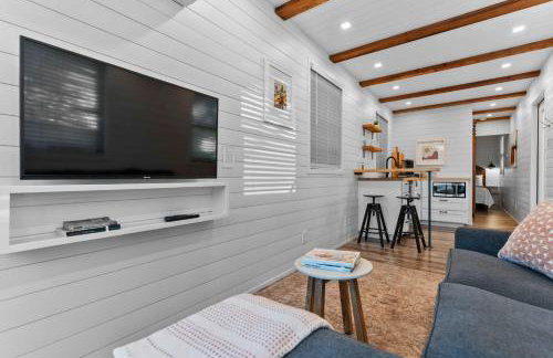 Stunning 2-Story Container Home with Rooftop Terrace - Foto 11