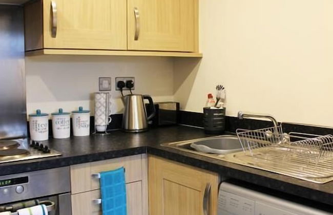 Glover Apartment - Photo 14