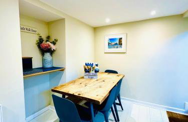 HomeDecor Cottages - Castle Walk House - Foto 12