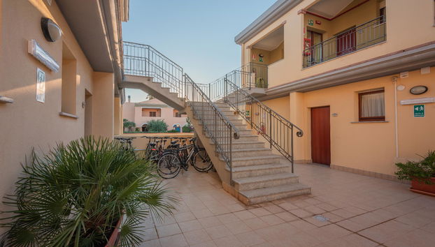 ISA-Residence with swimming-pool in Villasimius, apartments with air conditioning and private outdoor space - Foto 5