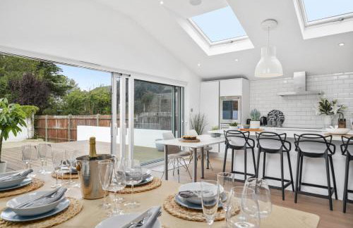 Clarence House-Windsor-Parking-5 bed - Photo 6