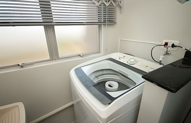 APTO decorado 5 hospedes AC e piscina - Photo 31