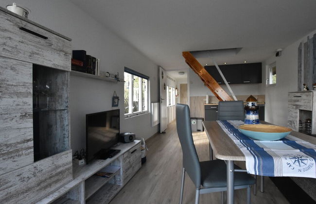 Striking Holiday Home in Sternberg With Jetty - Foto 19