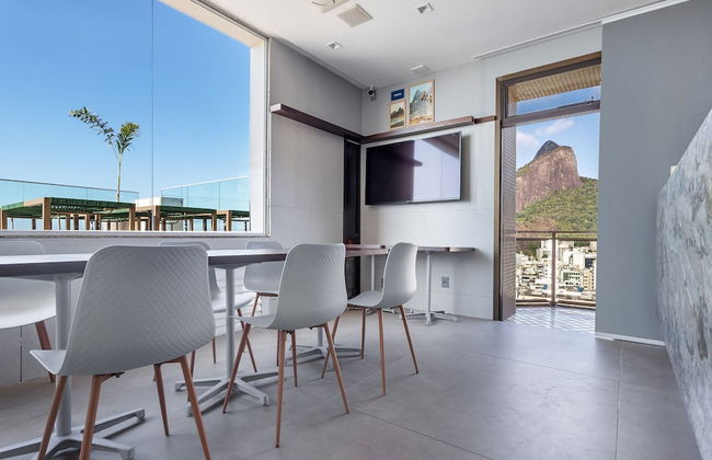 (902-B) Studio com Vista Mar e Comodidades - Foto 32