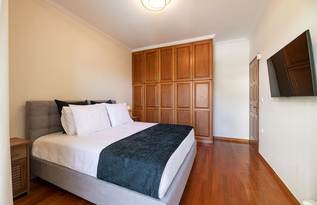 Vouliagmeni Athenian Riviera Villa - Photo 22