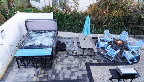 Beach gem! Hot Tub/EV/2bd/3.7mi beach/.5mi outlets - Foto 3