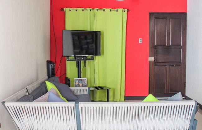 Aloj Entero 1km Juan Santamaría Airport - Foto 26