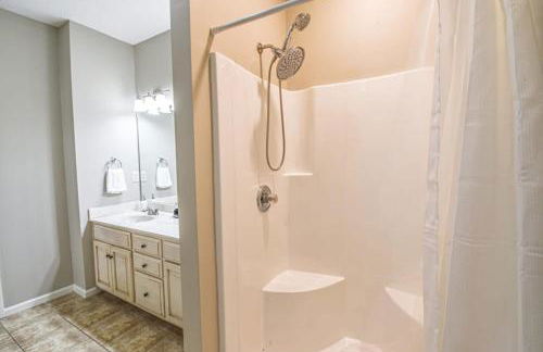 The Crimson Retreat Only 5 Miles to the Stadium BBQ Coffee Games - Foto 35