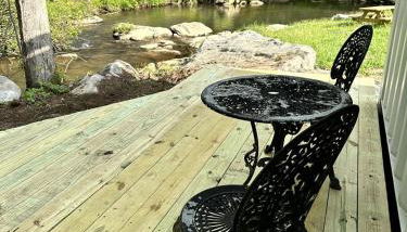 Friendsville Renovated Container Rental, for True Glamping Experiences in Maryland - Foto 5