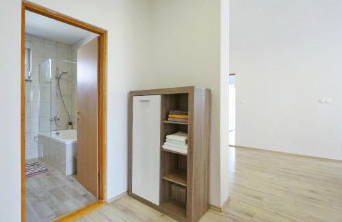 Holidayhouse Alirio with heated pool. - Foto 44