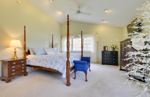 The Country House - Kalkaska Retreat with Fire Pit - Foto 12