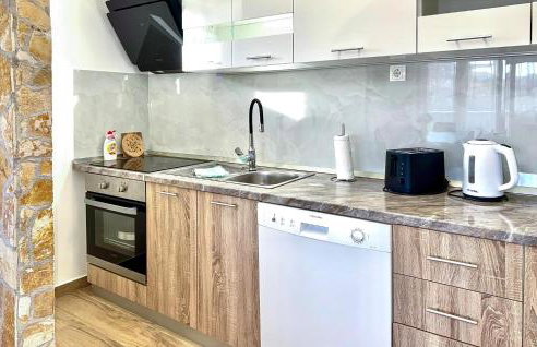 Beautiful Home In Hrvace With Wifi - Foto 44