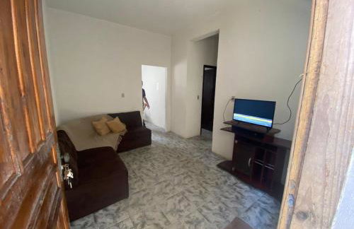 Apartamento Inteiro Central 2 Quartos e Kitnet Inteira 01 quarto - Foto 9