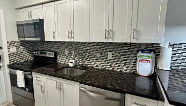 2 min walk to beach with free parking at Lauderdale 21-3 - Foto 4