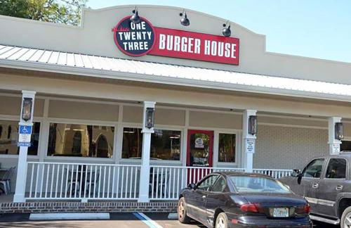 Charming Historic Downtown Apartment - Foto 19