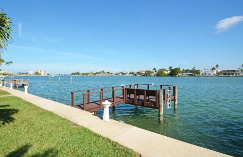 Westwinds Waterfront Resort - Foto 20