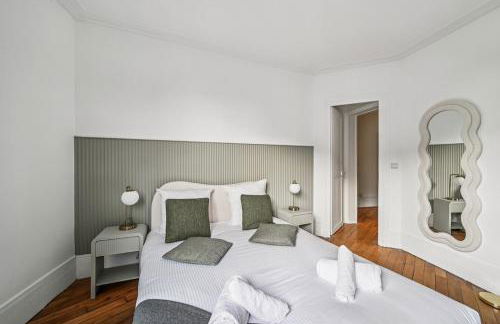 Close to Paris City Center I Eiffel Tower View - Foto 12