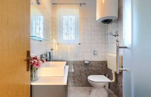 Apartment Fiore-2 by Interhome - Foto 26