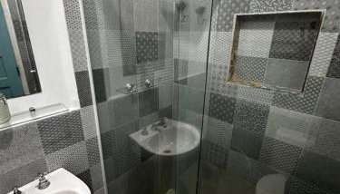 Sítio Espatódea - Photo 4, Shower