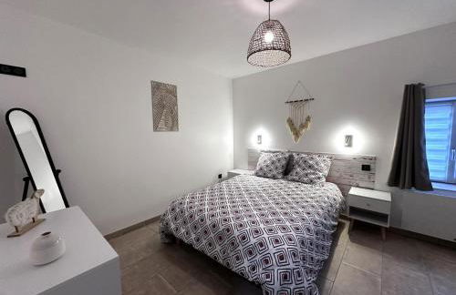 Gîte de l'Espinasse : Charme bucolique, animaux acceptés - FR-1-489-535 - Foto 7