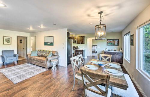 Dreamy Riverside Cabin with Fireplace and Grill - Foto 8