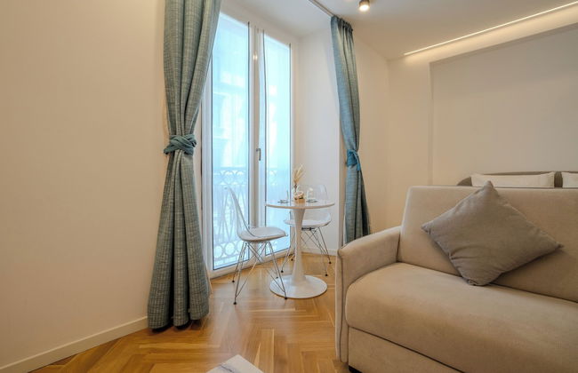 B and G Boutique apt.-heart of Milano- Design District - Foto 19