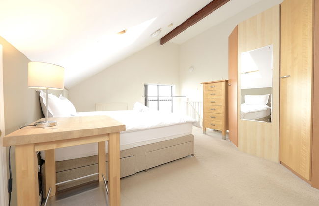 Excel Townhouse - Foto 2