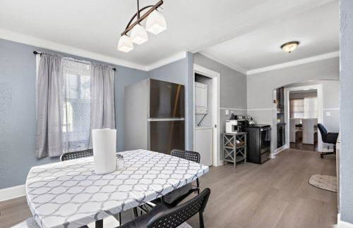 Jazzy Charmer with 3 Queen BedsJazzy Charmer - Foto 10