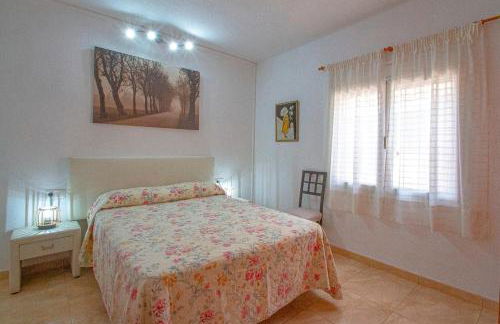 Beautiful villa with a pool - Foto 20