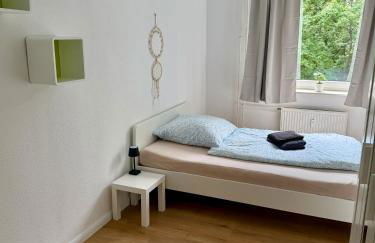 Comfy Modern 4-Bed Apartment, WiFi, 20min DUS, 5min A46 - Foto 4
