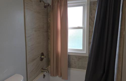 3 BR Townhouse Close to the Falls - Foto 10