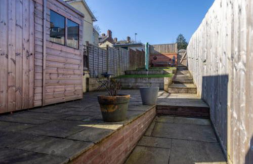 Vibrant 2 Bed, 2 Bath Home, Just Minutes to Town! - Foto 31