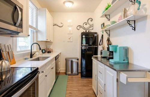 MerManor by the Cargo District - Photo 12