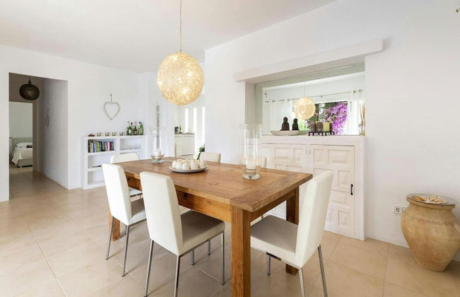 Tranquil Villa With Private Pool - Foto 32