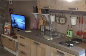 Casetta next to the Creek Dino Buzzati - Photo 1