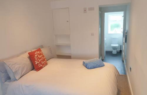 Coates Road-Spacious 4 bed home-near RD&E-parking - Foto 25