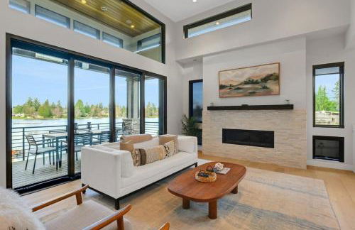 4BR 4BA Modern Lakefront Lodge - Foto 5