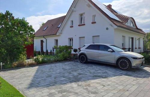 Ein Stück Glück - Foto 1