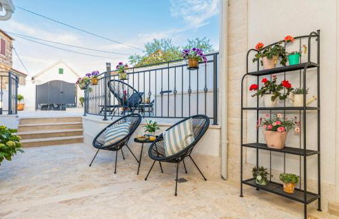 2 Bedroom Stunning Home In Nerezisca - Foto 16