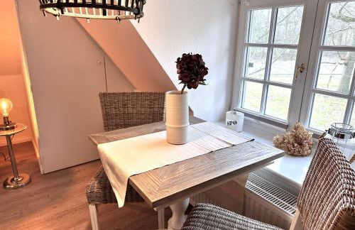 Sky & Sand Homes Wattläufer I Nordsee-Auszeit im Reetdachanwesen mit Parkgarten - Photo 2