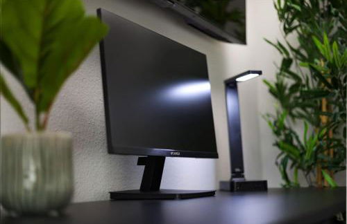 1BR Escape w Pool&Parking, Near Rvrwlk & Conv Ctr - Foto 18