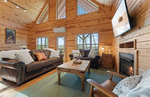 Cabin 4 Mtn View Cabin Near River with Fire Pit and Hot Tub - Foto 10