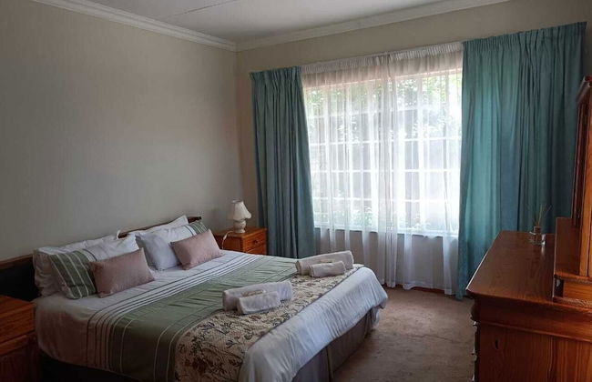 Charming Randburg Accommodation Near the Olivedale Clinic - Foto 10