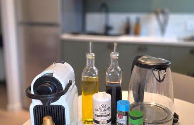 Logement neuf tout équipé, climatisé avec terrasse, barbecue, proche du bourg et des plages océanes, WIFI, linge et ménage compris - Foto 17