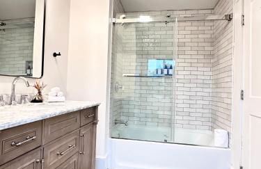 College Hill 2BR, Academic Visits, Free Parking, Walk to Brown and RISD - Foto 9